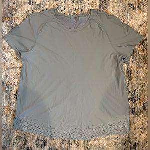 Lululemon Quick Pace Shirt Size 12